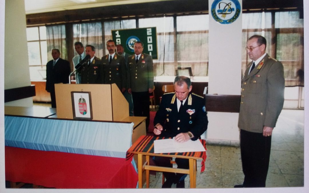 Emlékezés és köszöntés a MH 11. DVLRE felszámolásának 20. évfordulóján galéria képek