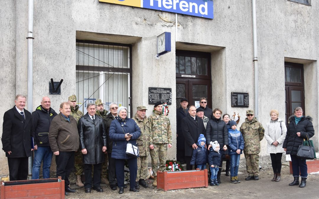 A hazáért haltak, békeidőben galéria képek