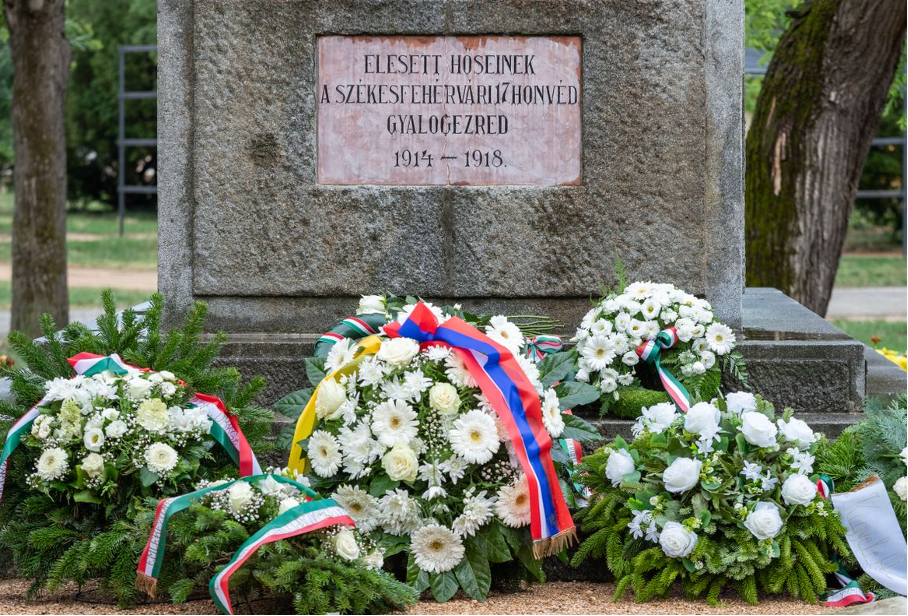 Megemlékezés a 17-es hős honvédek tiszteletére
