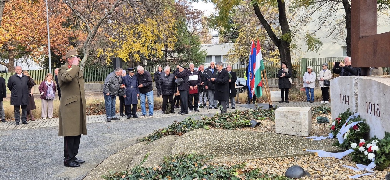 11-11-11-11 megemlékezések