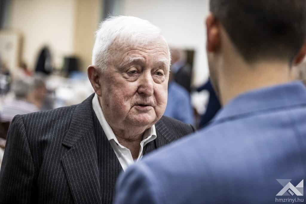 6911ad69d2a0f618540038