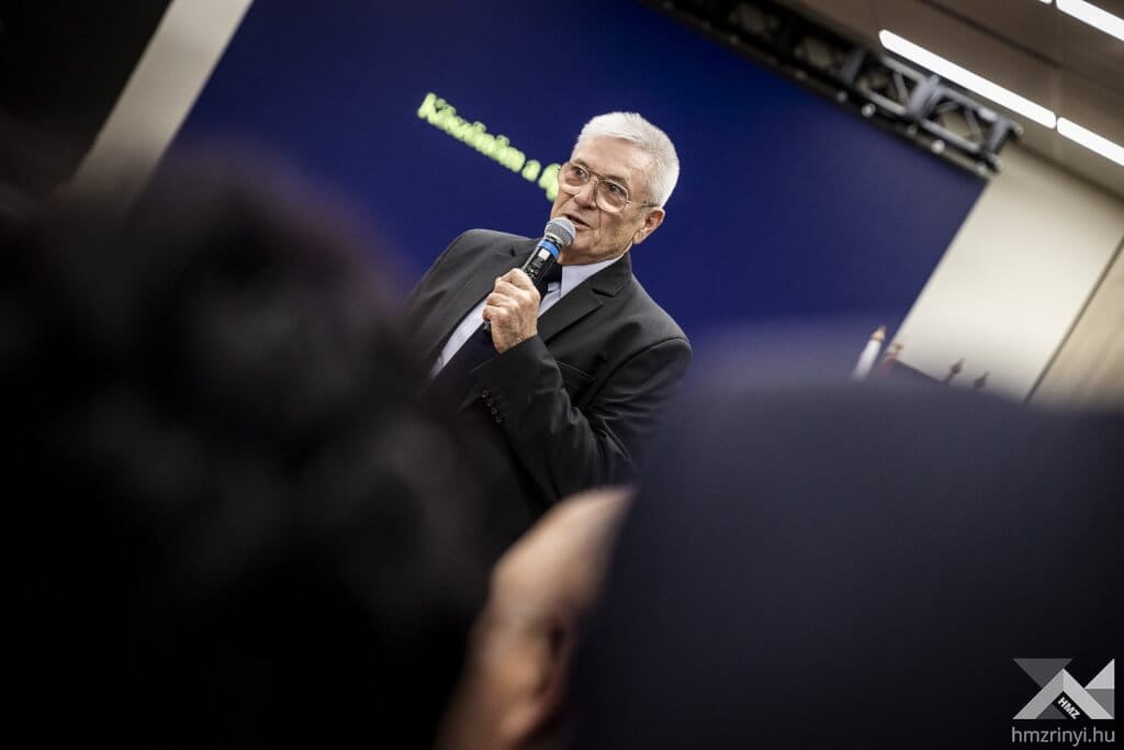 6911ad6cc3bb8897339465