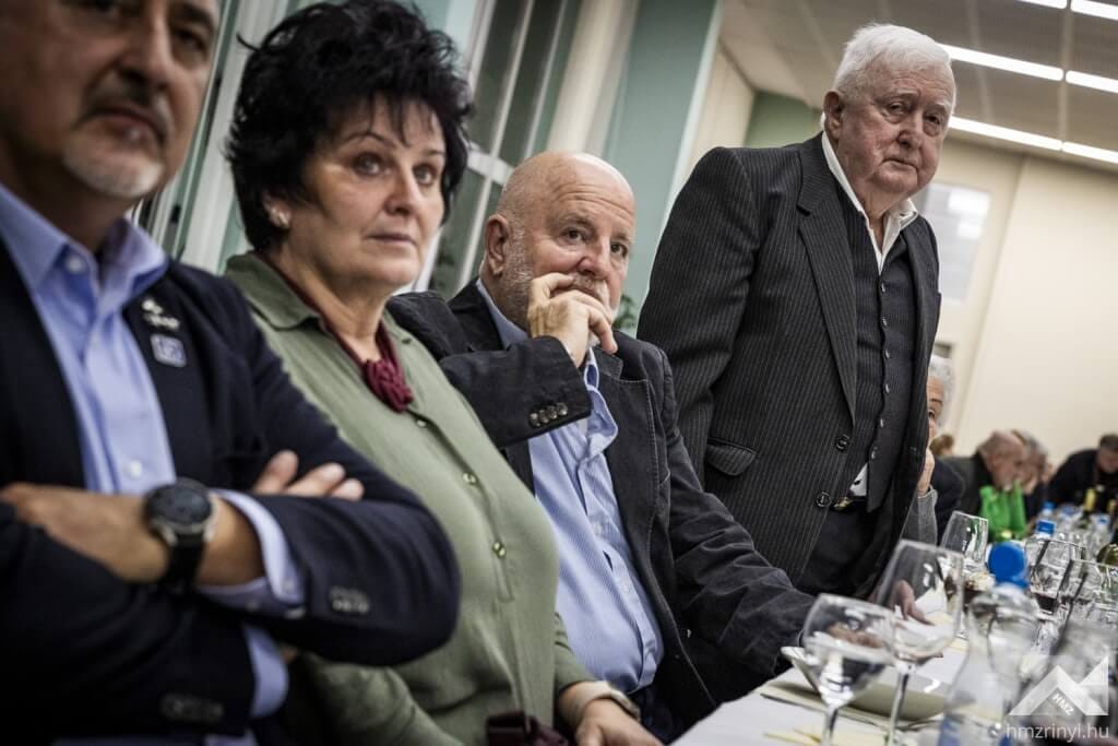 6911ad6db9403582081737