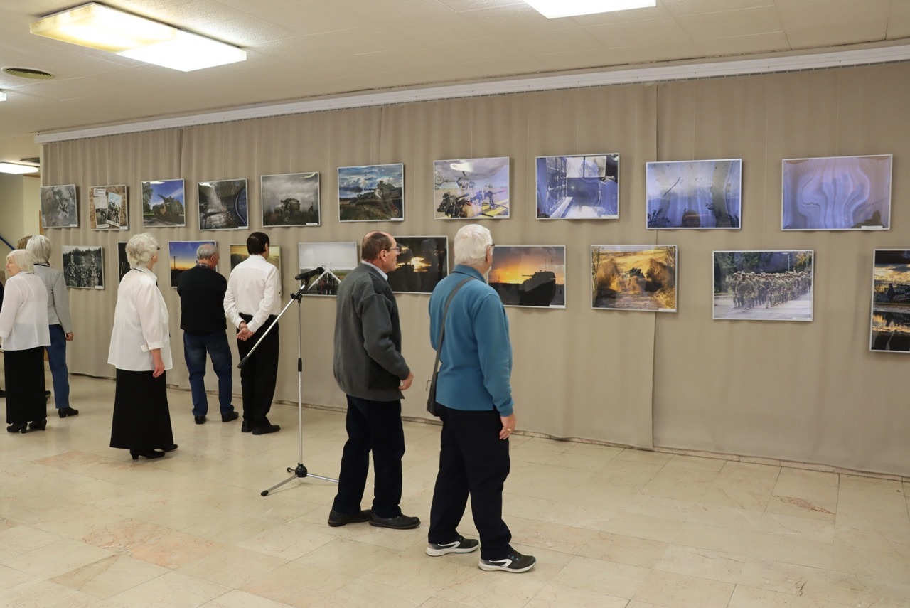 Fotópályázat záró kiállításának megnyitója Szentendrén