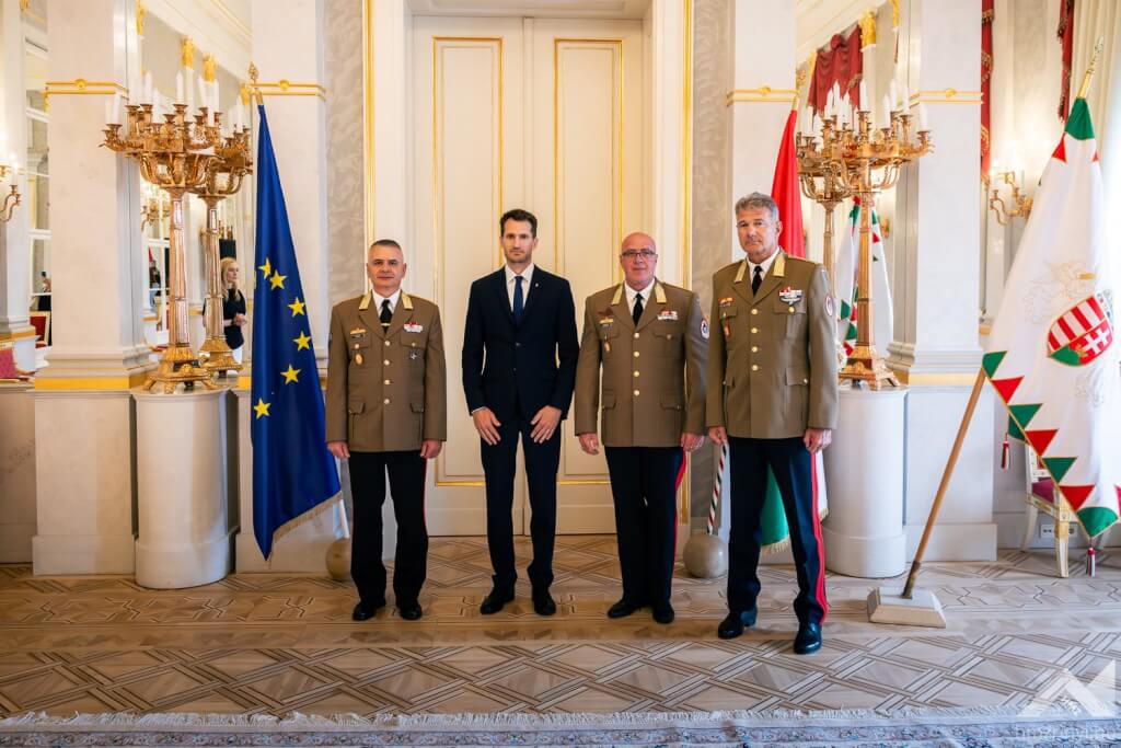 Új vezetők a Magyar Honvédség élén