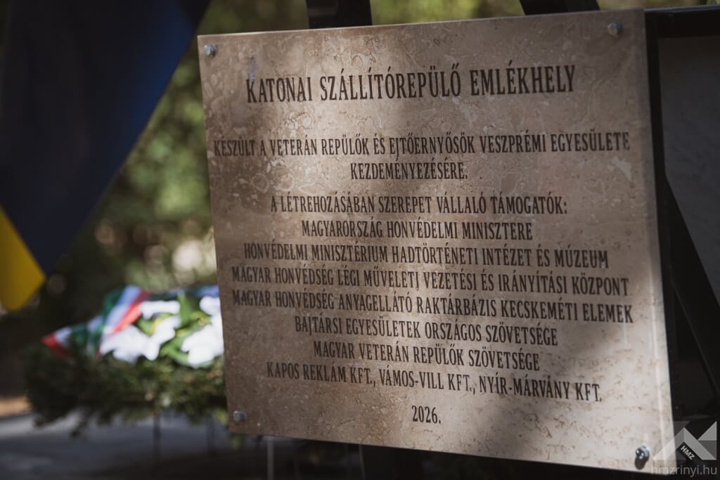 Repülős emlékhely